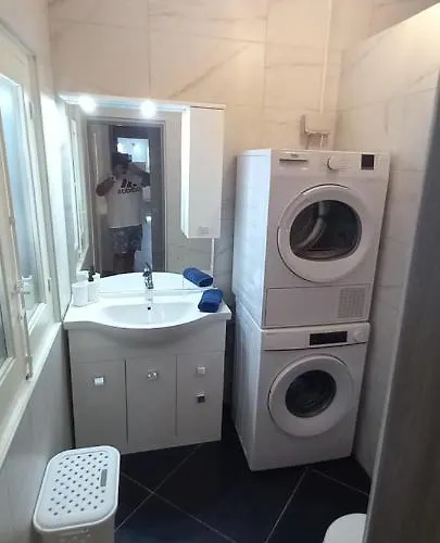 Сasa de vacaciones 1 Bedroom Maisonette, 139 Triq Aristarku