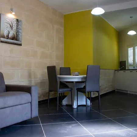 Hébergement de vacances 1 Bedroom Maisonette, 139 Triq Aristarku *