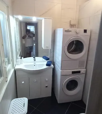 Hébergement de vacances 1 Bedroom Maisonette, 139 Triq Aristarku